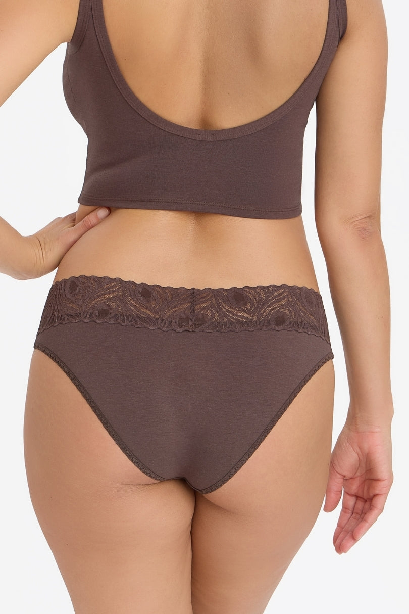 Signature Low Rise Bikini Brief