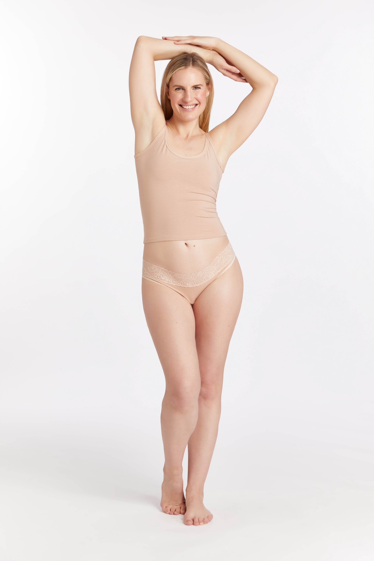 Signature Low Rise Bikini Brief