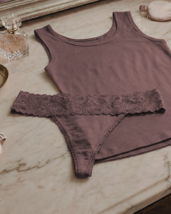 Signature Thong in True Taupe